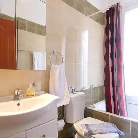 Skala Sleeps 6 Villa Spathion